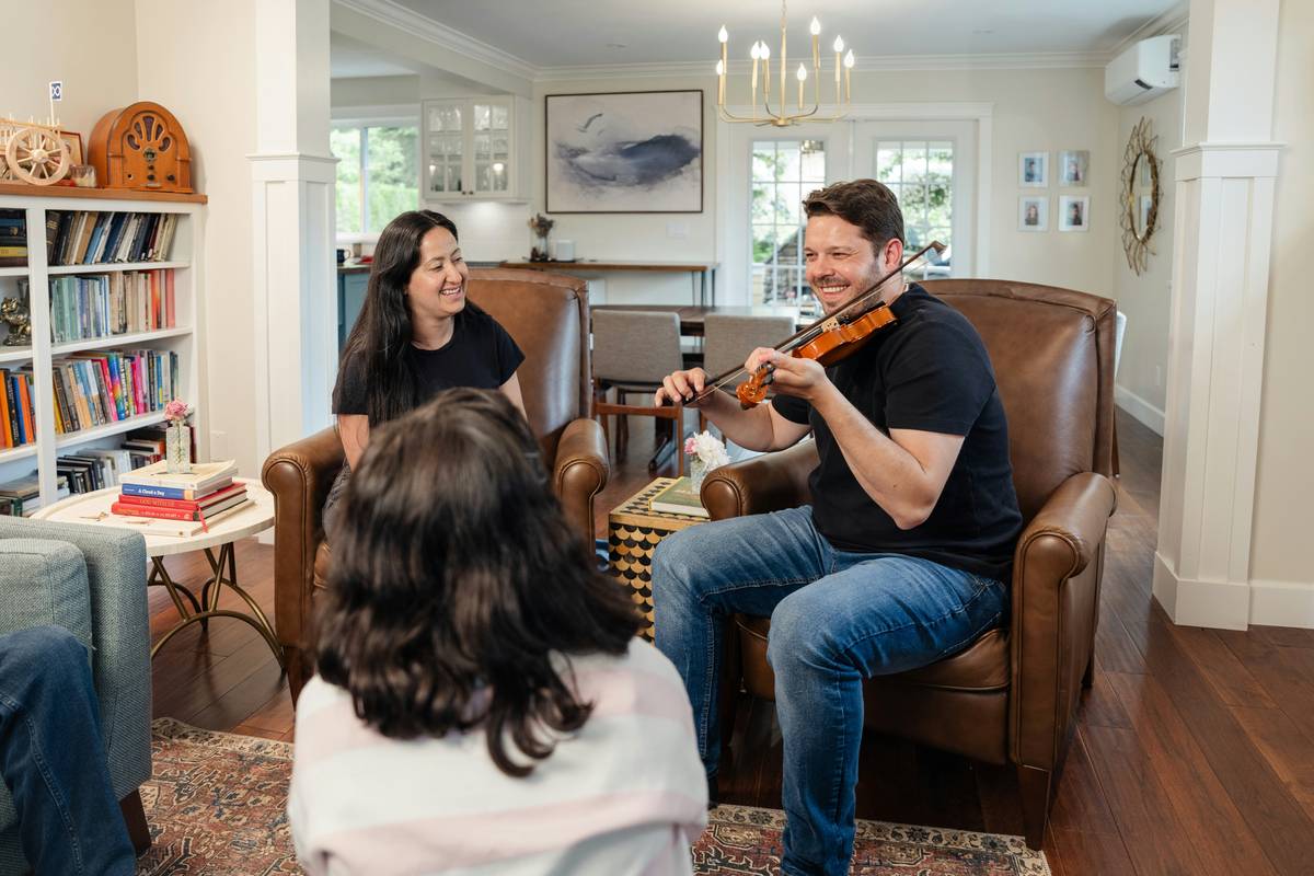 Therapy Playlist Activity: 7 Proven Ways to Build an Effective Therapeutic Playlist